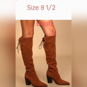 Lulu's Lundrah Adjustable High Boots. NWT